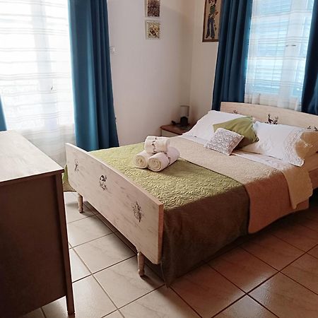 Willa Angelic House Spétses Zewnętrze zdjęcie